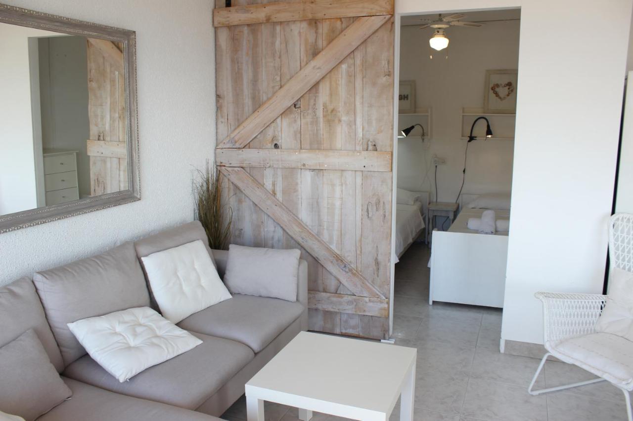 Beautiful Apartment In Front Of Beach, Pool, View Roses Eksteriør bilde