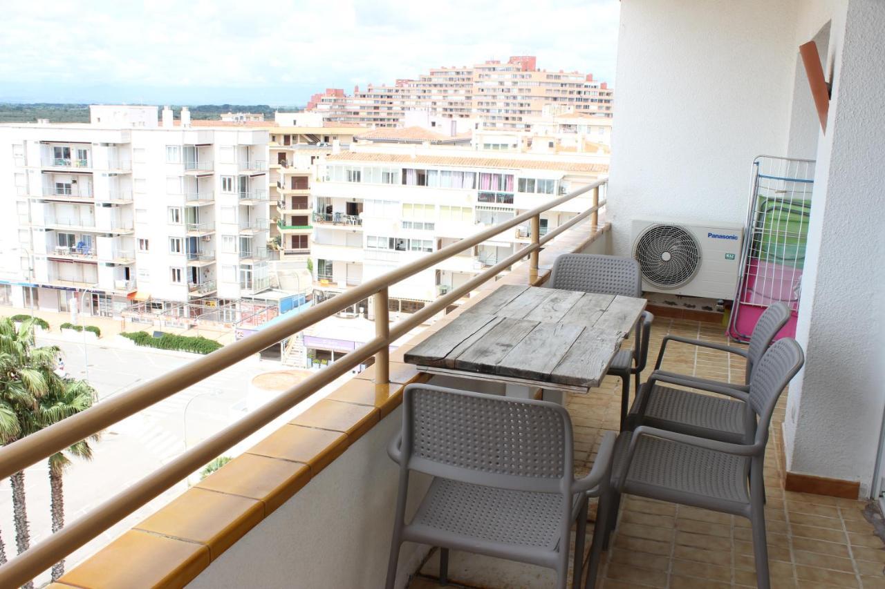 Beautiful Apartment In Front Of Beach, Pool, View Roses Eksteriør bilde
